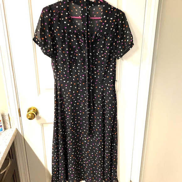 Flowy maxi dress with small hearts - Picture 1 of 10